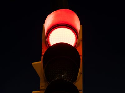 DECISÃO JUDICIAL CANCELA PROCESSO DE SUSPENSÃO DA CNH POR ERRO NO PREENCHIMENTO DE AUTOS DE INFRAÇÃO