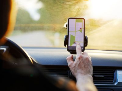 Multas por uso do celular ao volante como recorrer